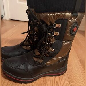 Cougar Women’s Black and Gold Rain & Snow Boots